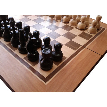 Комплект шах табла - голям фурнир светъл орех